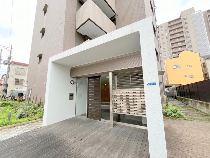 建物エントランス