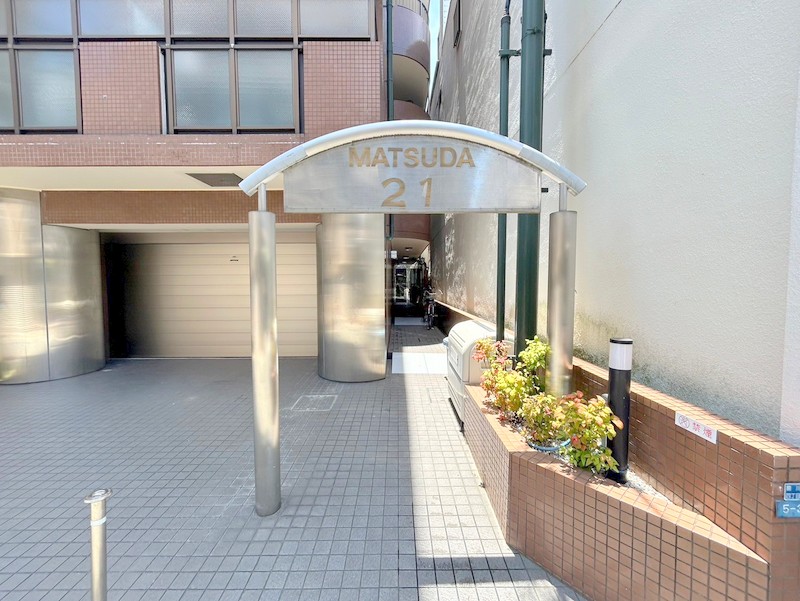 建物エントランス