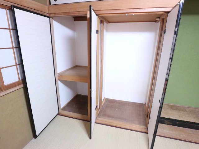 収納