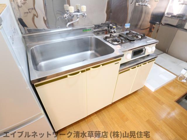 キッチン