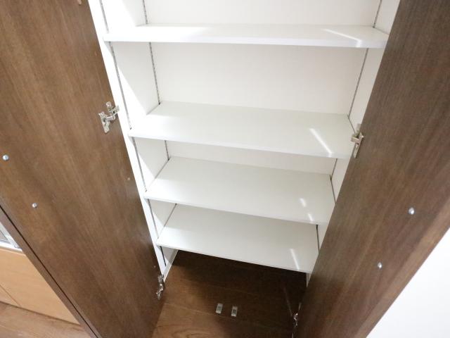 収納