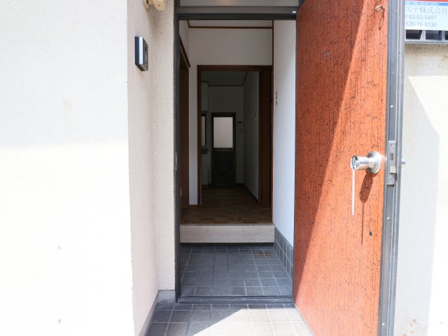 玄関