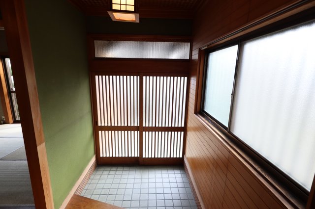 玄関