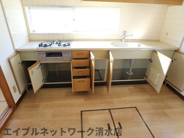 キッチン