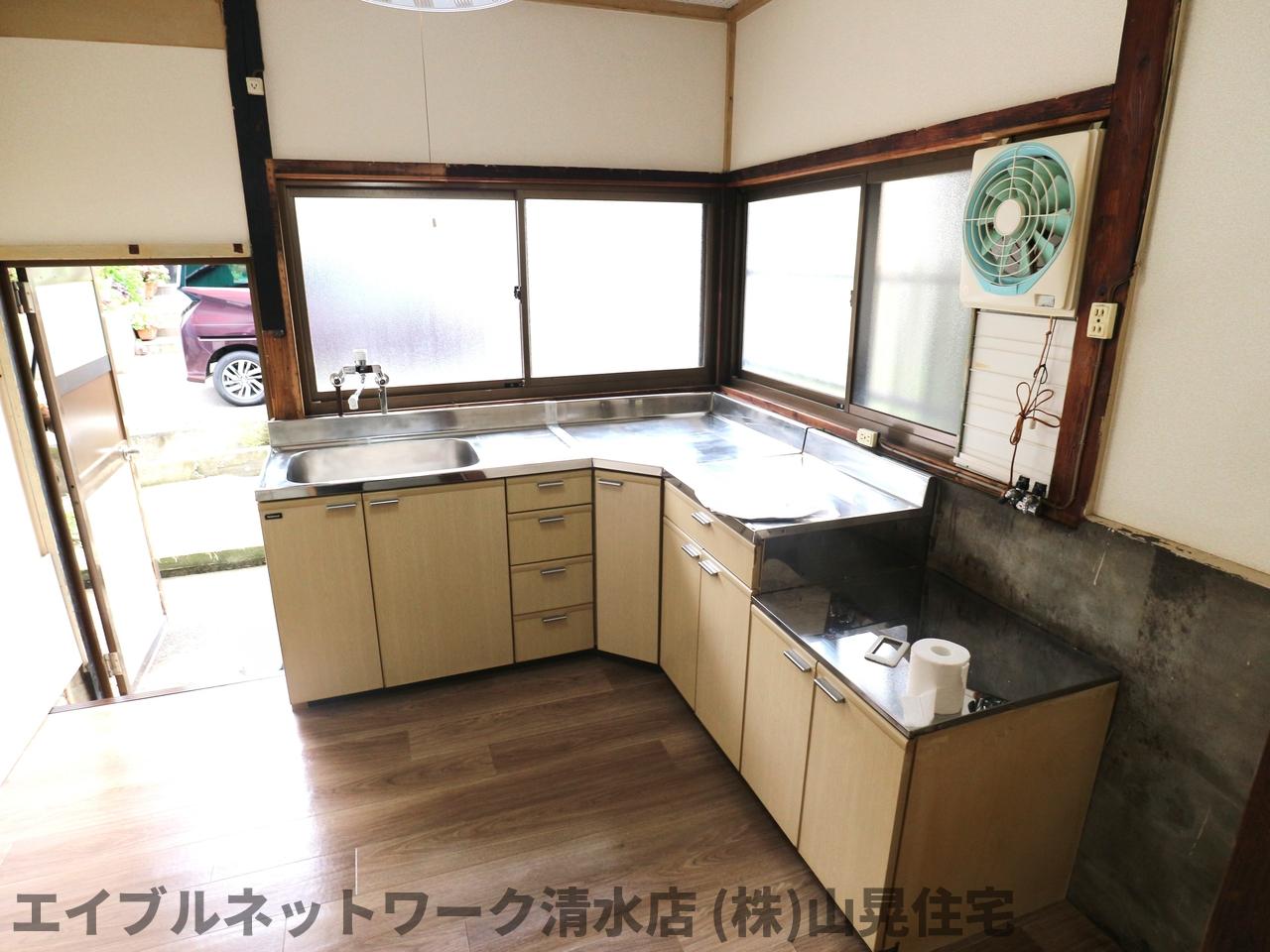 キッチン