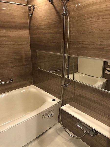 シャワールーム