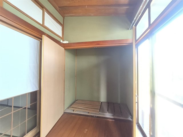 収納