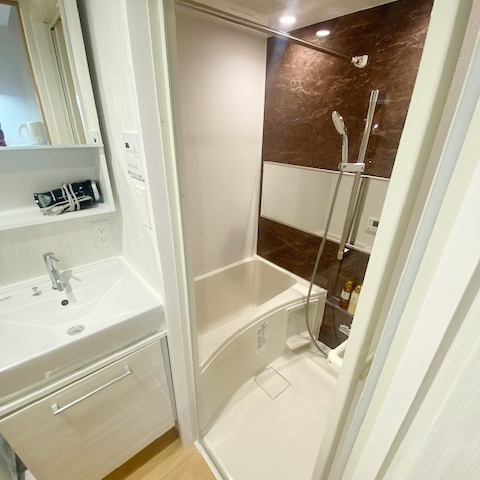 シャワールーム