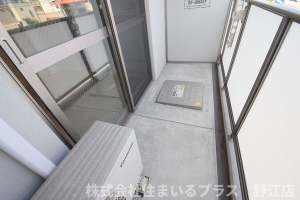 バルコニー