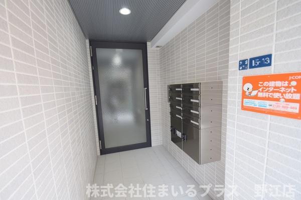 建物エントランス