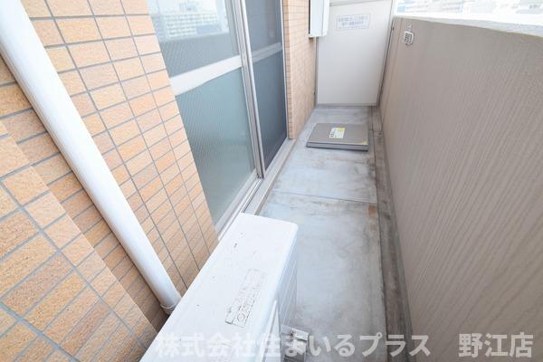 バルコニー
