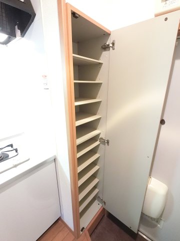 収納