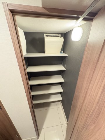 収納