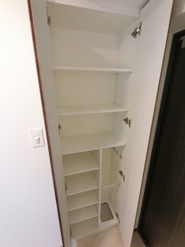 収納