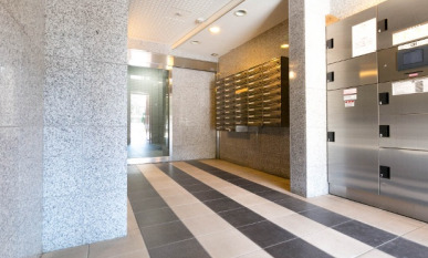 建物エントランス