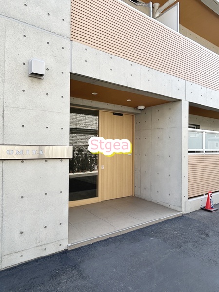 建物エントランス