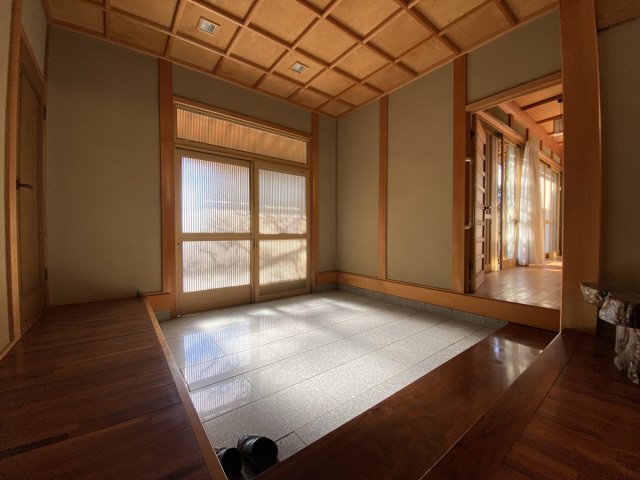 玄関