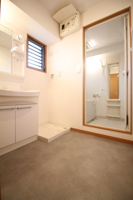 シャワールーム