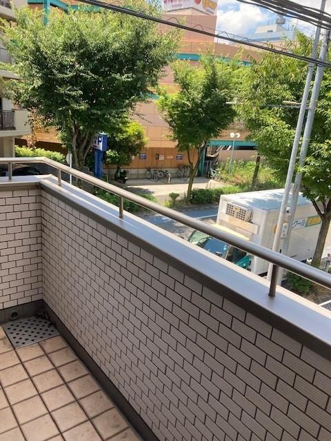 バルコニー