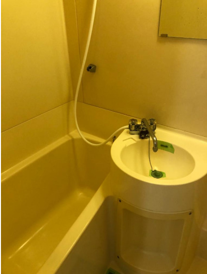 シャワールーム