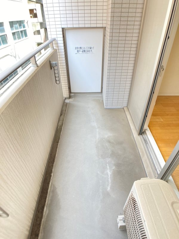 バルコニー