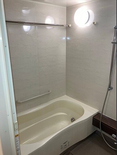 シャワールーム