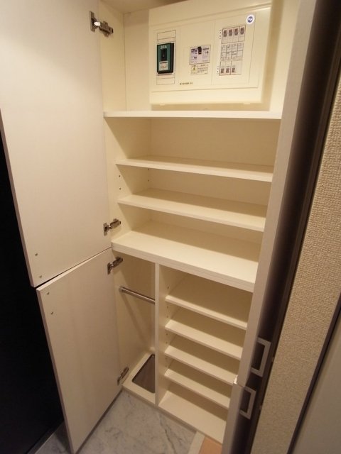 収納