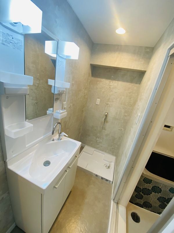 シャワールーム