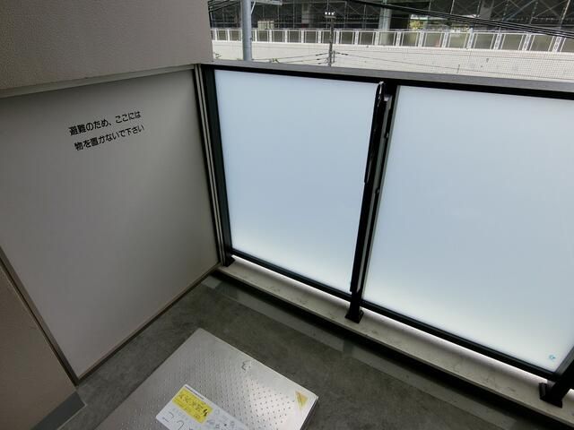 バルコニー