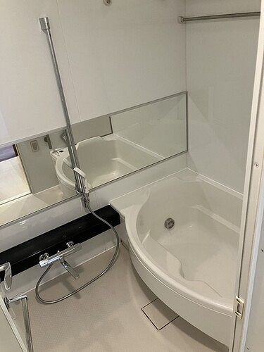 シャワールーム