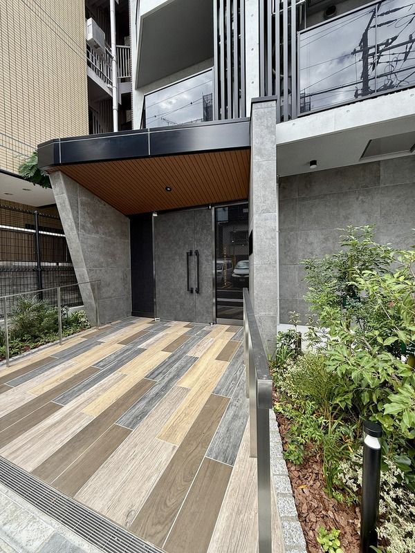 建物エントランス