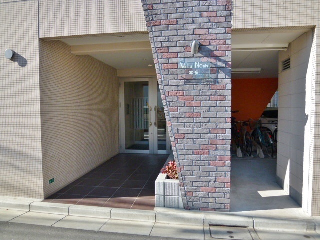 建物エントランス