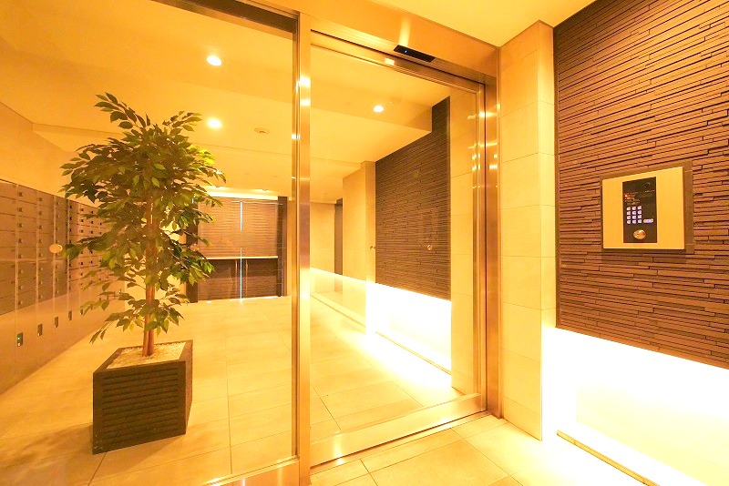 建物エントランス