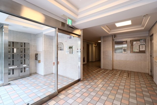 建物エントランス