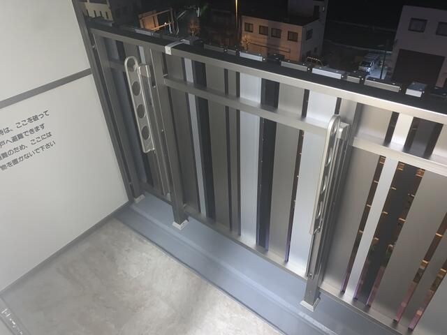 バルコニー