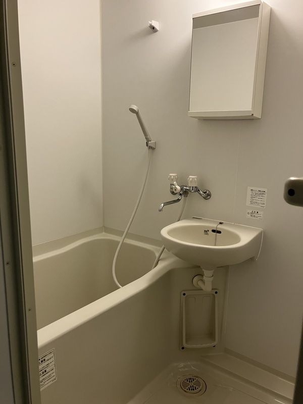 シャワールーム