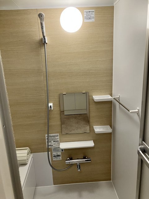 シャワールーム