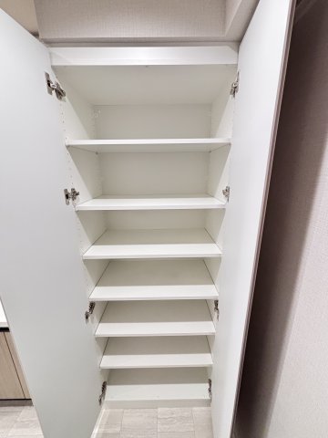 収納