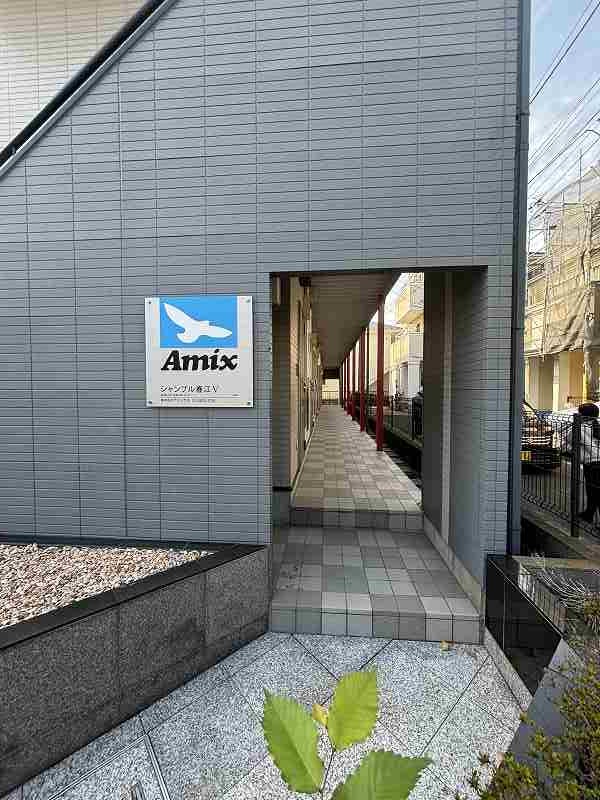 建物エントランス