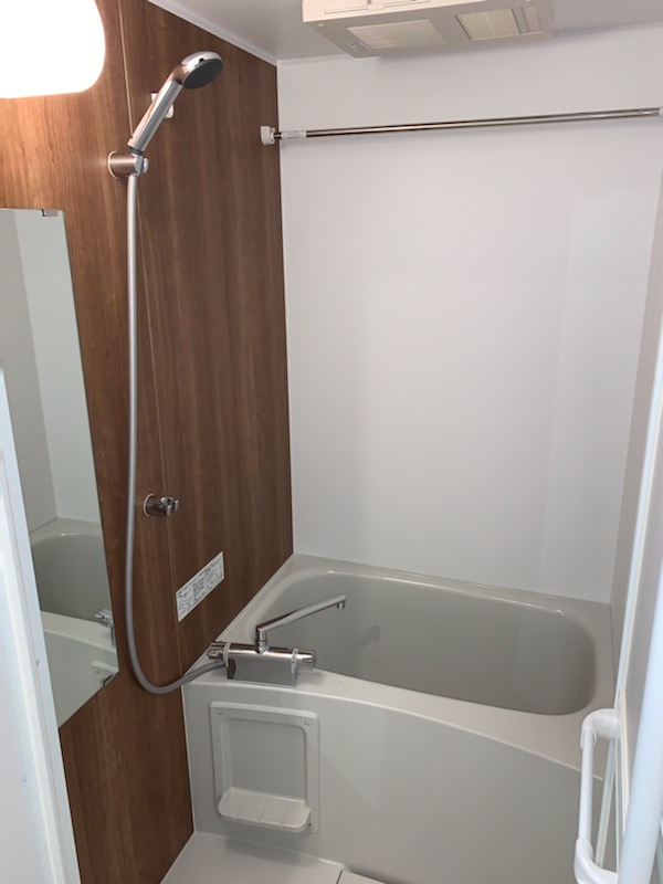 シャワールーム