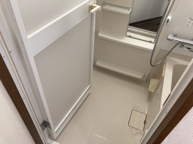 シャワールーム