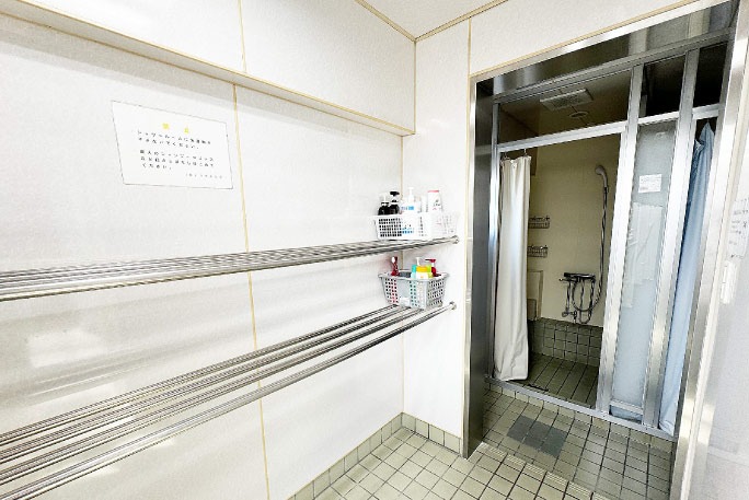 シャワールーム