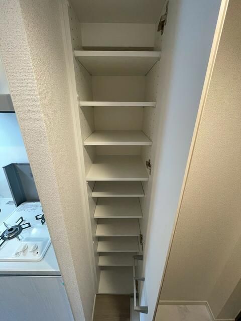 収納