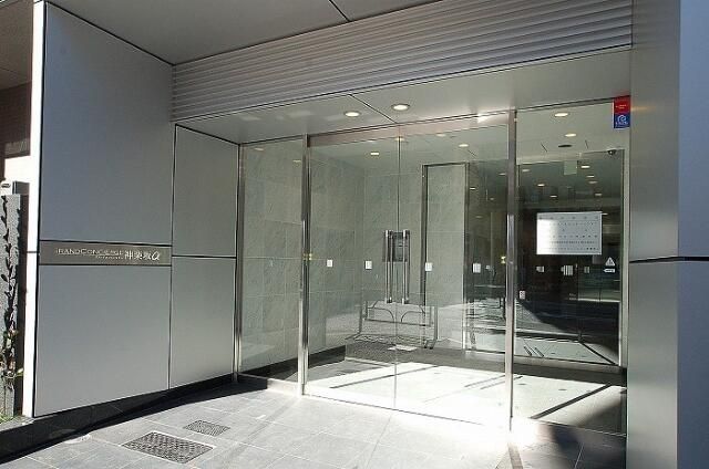 建物エントランス