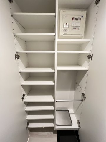 収納