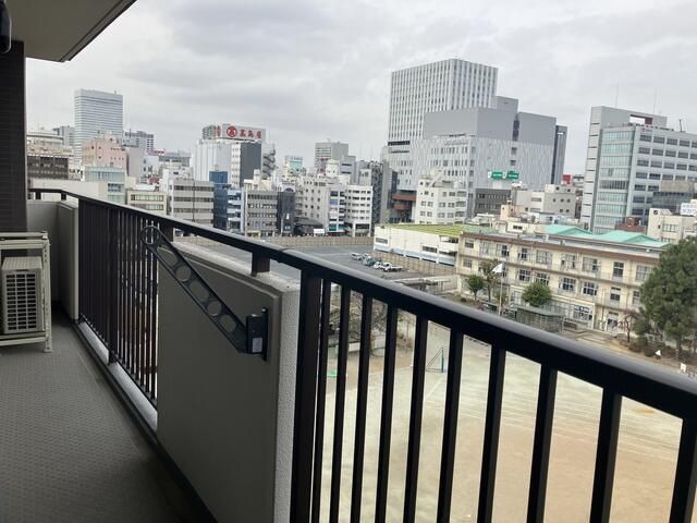 バルコニー