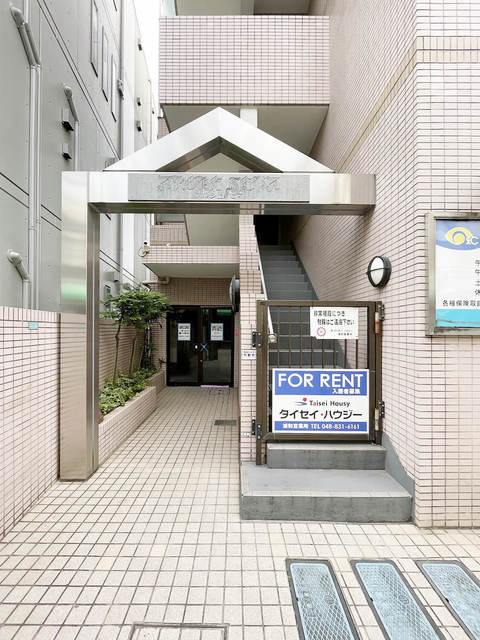 建物エントランス