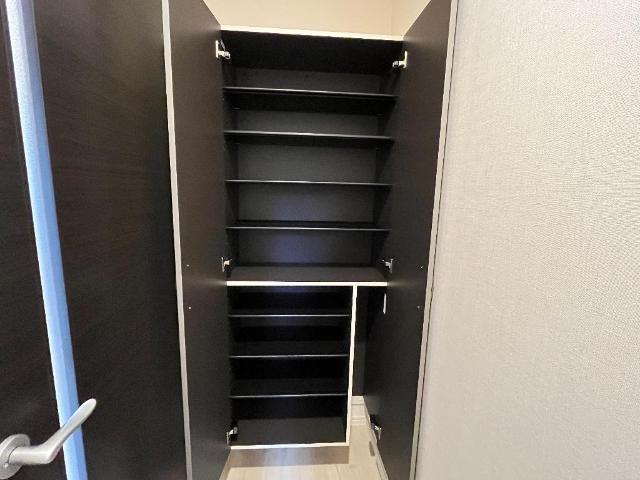 収納