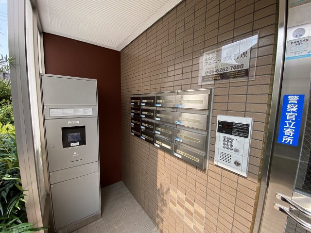 建物エントランス