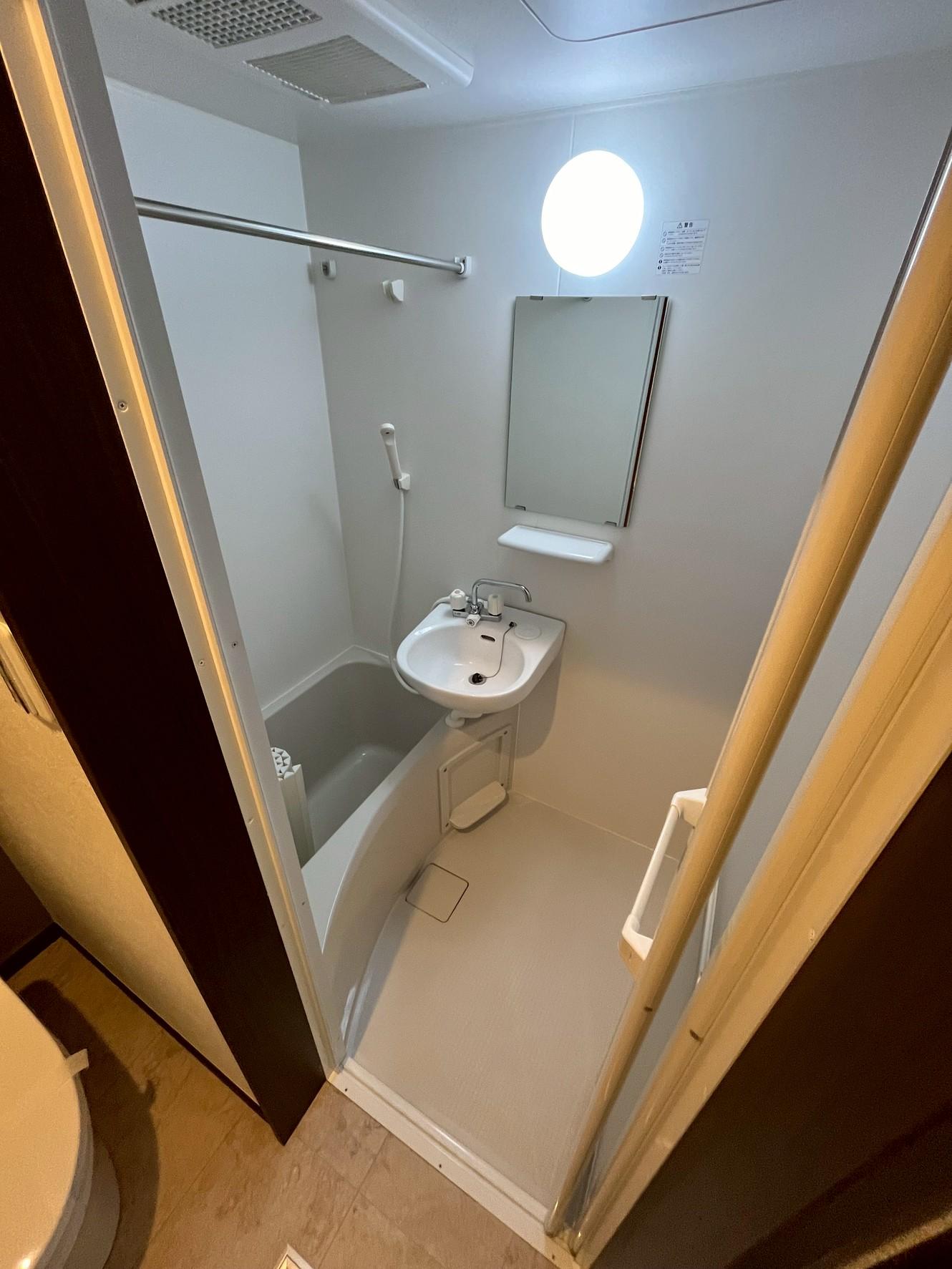 シャワールーム